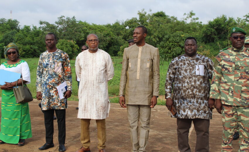 Remise de matériels et équipements aux Projets PONASI et RECLIM : Un renforcement des capacités techniques et opérationnelles pour la sécurisation, la gestion durable des aires protégées et le suivi rigoureux des phénomènes climatiques